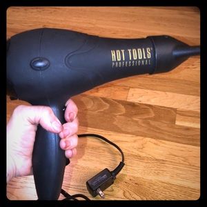 Hot tools professional blow dryer light weight
